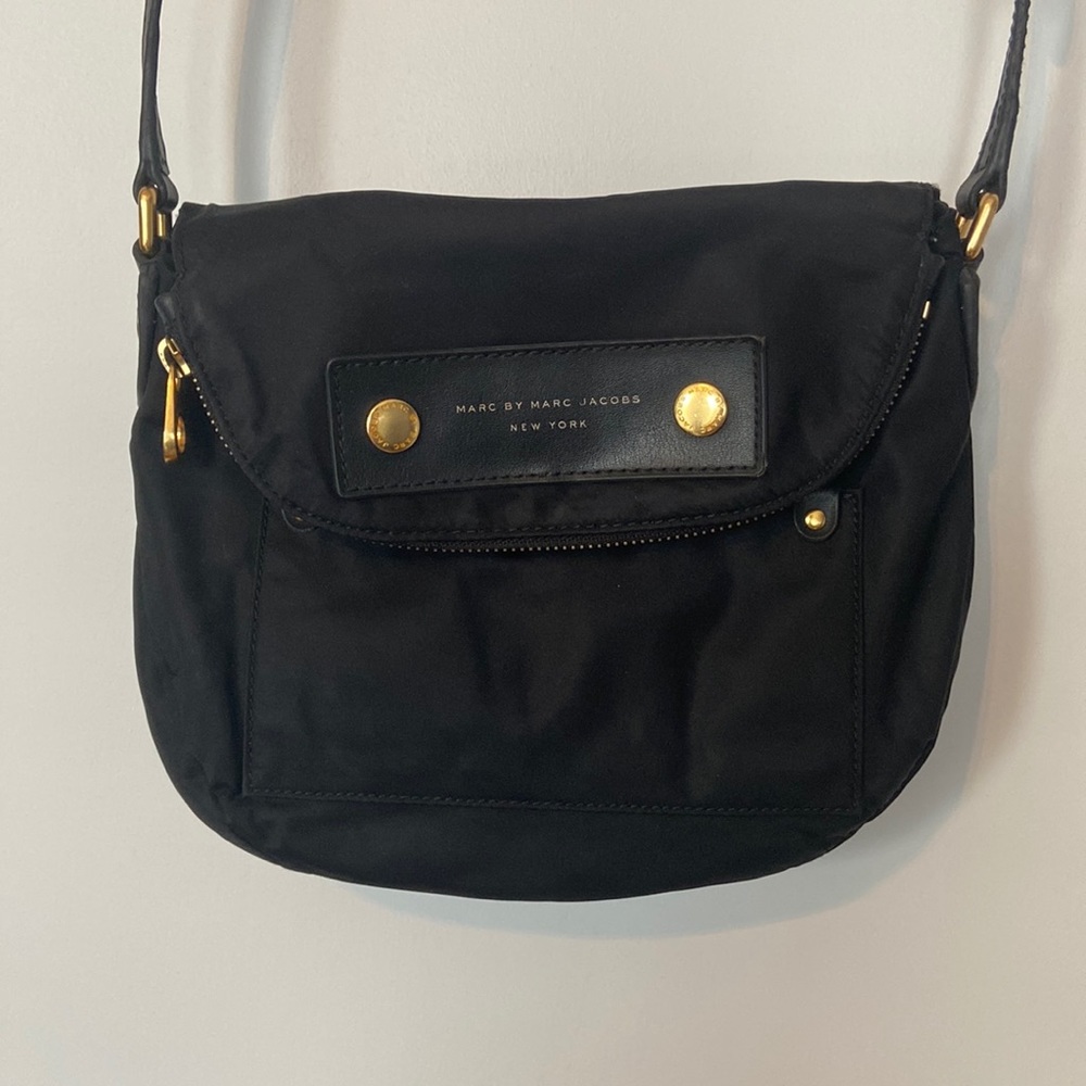 Marc by Marc Jacobs black nylon cross body purse